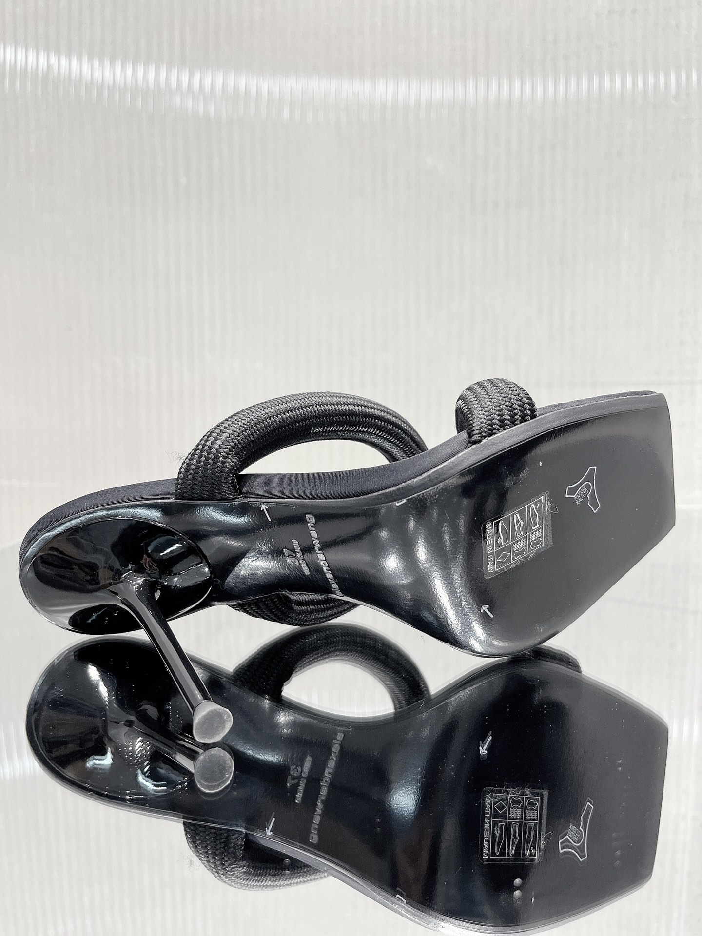 Women's high heels
